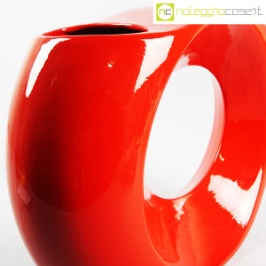 Parravicini Ceramiche, vaso rosso con buco (6)