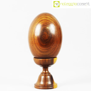 Uovo grande in legno con base (2)
