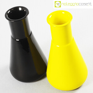 Gabbianelli, vasi bottiglia nero e giallo, Roberto Arioli (4)