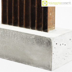 Scultura in cemento e acciaio arrugginito (8)