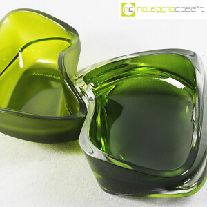 Zaha Hadid Design, Centrotavola Plex Vessel in vetro verde (7)